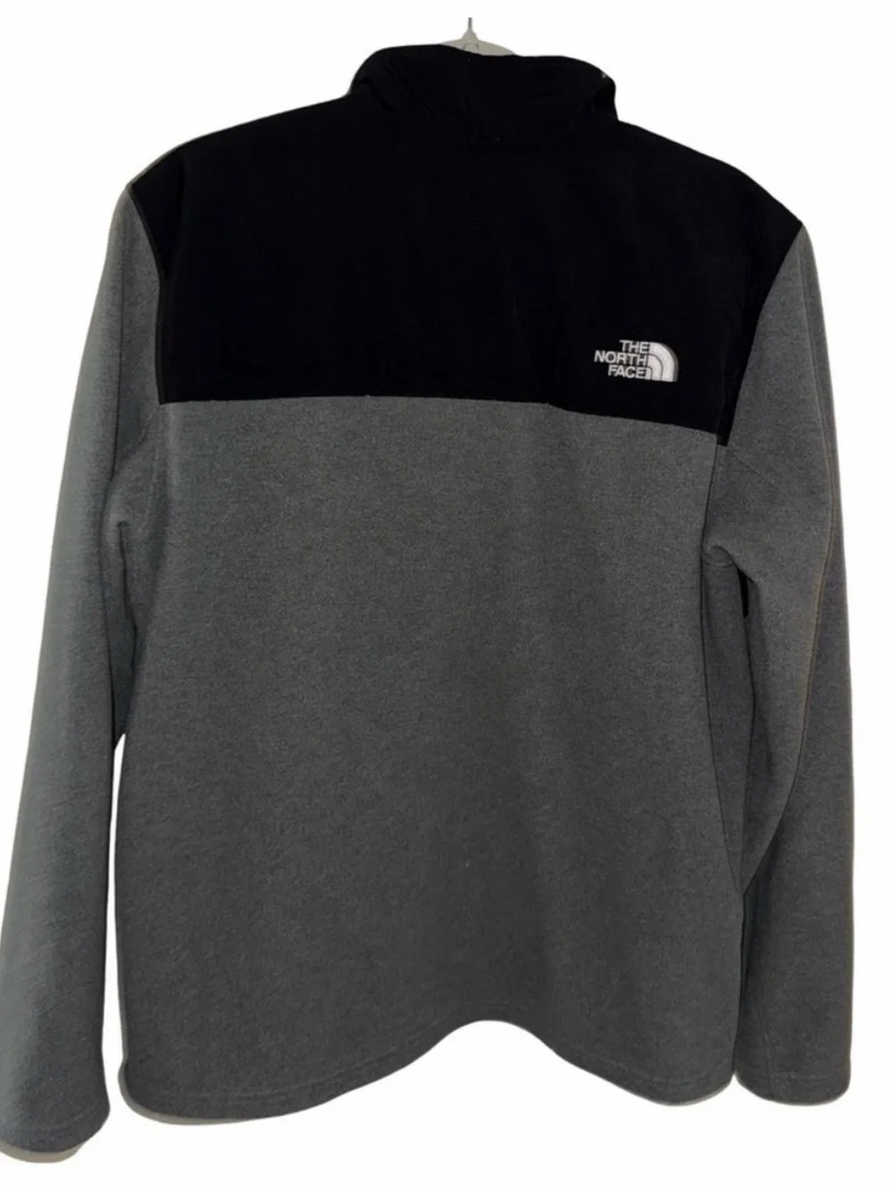 The North Face Men’s XL Gray Black Colorblock Fleece Snap Neck Pullover Jacket